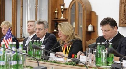Американская делегация в Киеве сообщила о поддержке перехода ВСУ на стандарты НАТО