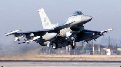 Военный аналитик предупредил о возможностях ВКС России уничтожить переданные Украине самолеты F-16 за одну ночь