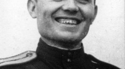 Sergei Shpakovsky 중위는 전장을 떠나지 않았습니다.