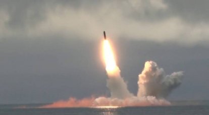 КНДР объявила о пуске двух крылатых ракет с подводной лодки