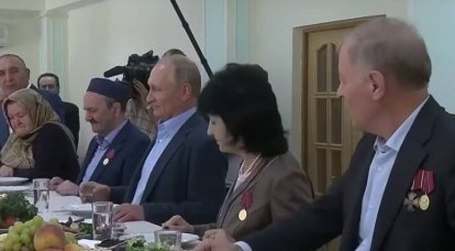 Путин прилетел в Дагестан к ополченцам, отбившим нападение боевиков в 1999 году