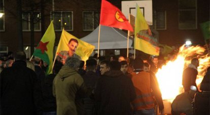 Анкара возмущена санкционированными акциями сторонников РПК в Нидерландах