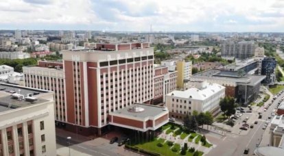 Conseil de sécurité du Bélarus: le format vidéo utilisé dans les pourparlers sur le Donbass se transforme en "émission télévisée inutile"