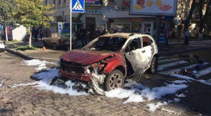 В Киеве в результате взрыва автомобиля погиб журналист Павел Шеремет