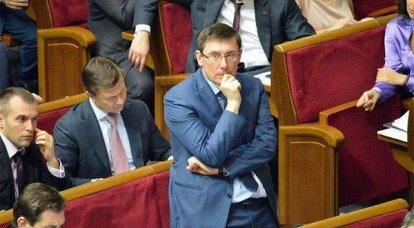Lutsenko는 "우크라이나 인이되는 법을 배워야"하는 DPR 및 LPR "Polovtsy"의 주민들을 불렀습니다.