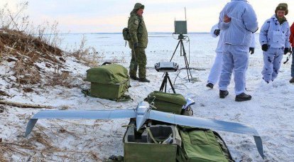 Exercícios de treinamento UAVs "Outpost" e "Grenade-1"