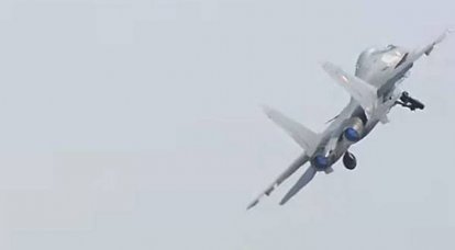 Na Índia, eles levantaram o Su-30MKI para interceptar o violador paquistanês de UAV da fronteira