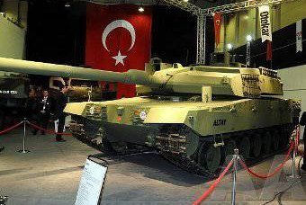 Turquía ofreció a Azerbaiyán la producción conjunta de tanques Altay.