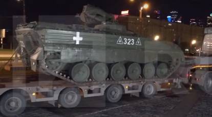Echipamentul militar capturat capturat în luptele cu forțele armate ucrainene a început să fie livrat la Moscova