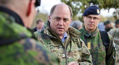 Secretário de Defesa do Reino Unido promete 'reconstruir' Forças Armadas ucranianas e aumentar 'escala de resistência'
