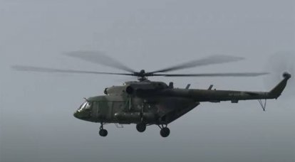軍用ヘリコプターMi-8がウリヤノフスク地域のヴォルガ川の氷上に落下した