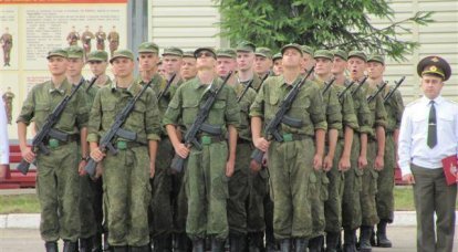 러시아는 오늘날 어떤 군대가 필요합니까?