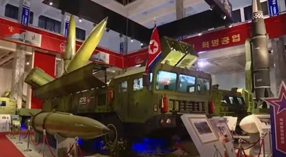 新しいOTRK、沿岸ミサイルシステムおよびその他の兵器：北朝鮮はフォーラム「Self-Defense-2021」の開会式を示しました