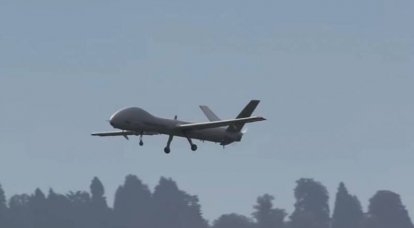 No Irã, anunciou o drone israelense derrubado