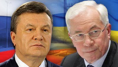 YanukovychとAzarovはウクライナとロシアの間の戦争を起こしたと非難した