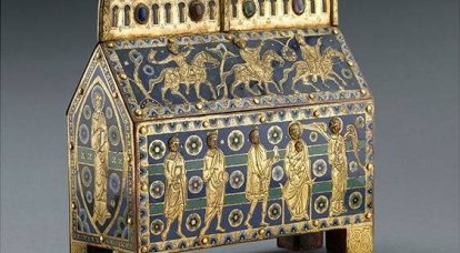 Museo de Cluny: vidrieras, estatuas y esmaltes de Limoges