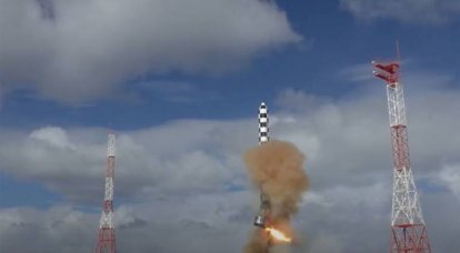 Especialistas nos Estados Unidos estão preocupados com a declaração de Rogozin sobre a capacidade do Sarmat ICBM de "demolir uma das costas"