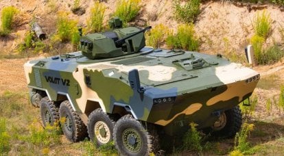 En el foro "Army-2022", Bielorrusia mostró un nuevo vehículo blindado de transporte de personal MZKT-690003