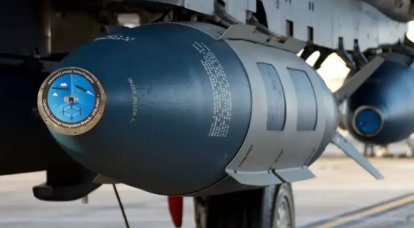 Letecká bomba, která funguje jako torpédo, je novou protilodní zbraní amerického letectva