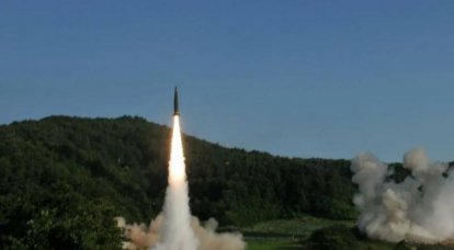 북한의 미사일 발사에 대응한 한국의 훈련 시도는 군사 기지에 탄도 미사일이 떨어지는 것으로 끝났다.