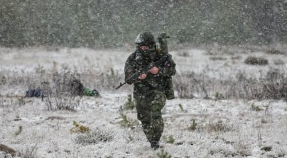 "केंद्र" सैनिकों की इकाइयों ने यमपोलोव्का क्षेत्र में अग्रिम पंक्ति में स्थिति में सुधार किया है - रक्षा मंत्रालय