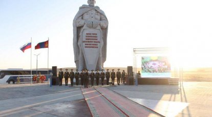 Moğolistan'da "Rus askerine zafer" anıt kompleksi açıldı