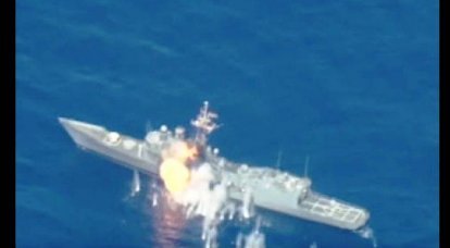 Stará americká fregata ukázala „úžasnou schopnost přežití“ (video)