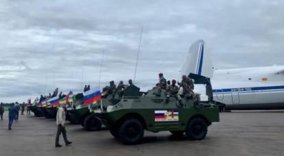 Orta Afrika Cumhuriyeti yetkilileri, Rusya'ya ülkenin doğusuna Rus Silahlı Kuvvetlerine ait bir askeri üs kurma teklifinde bulundu.