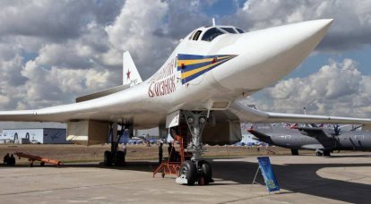 100 anos da parte da Força Aérea Russa de 4 - Exposição Estática