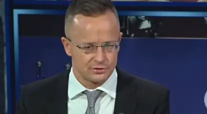 Ngoại trưởng Hungary: Stoltenberg muốn quyên tiền để kéo dài xung đột ở Ukraine thêm 5 năm