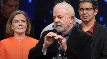 ЦИК Бразилии объявил победителем президентских выборов Лулу да Силву