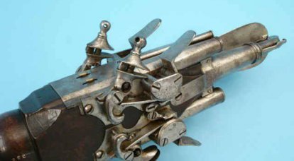 Dört namlu çakmaktaşı tabanca - 18 yüzyılın başlarında lance