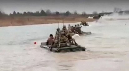 טביעתו של רכב חיל רגלים של הכוחות המזוינים האוקראינים הוצגה בווידאו