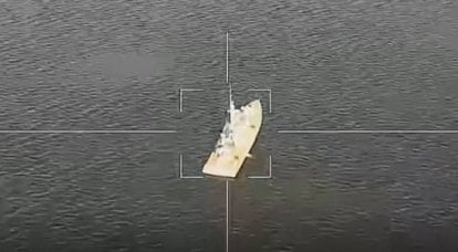 Russian kamikaze drone "Lancet" struck a Ukrainian combat boat on the Dnieper