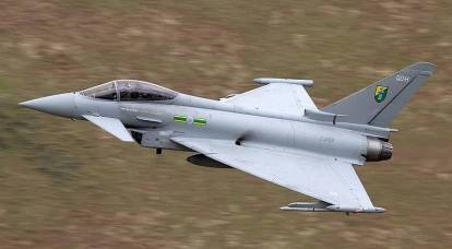 Истребители Typhoon летали с британским RC-135 в 150 километрах от Крыма
