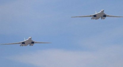 Пара российских стратегов Ту-160 пролетела над Балтикой