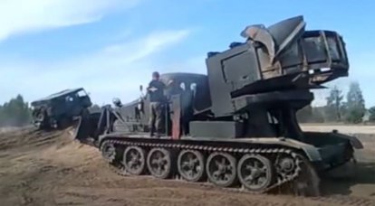 Ο εξοπλισμός της γραμμής άμυνας στα δυτικά της πόλης Kremennaya πρέπει να εκτελείται κάτω από τα πραγματικά εχθρικά πυρά