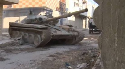 Suriye askerleri Halep'in doğusundaki en büyük mahalleden teröristleri sürüyor