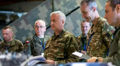 Американский эксперт: Офицеры НАТО жалуются на отсутствие у альянса хоть какой-то стратегии по Украине