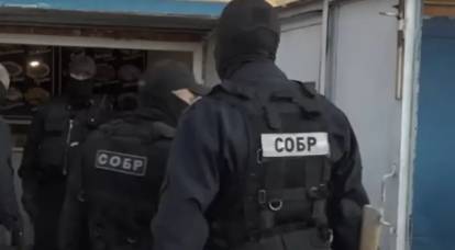 Rosyjskie służby specjalne odkryły skrytkę, z której zabrano broń potrzebną do ataku na ratusz w Crocus