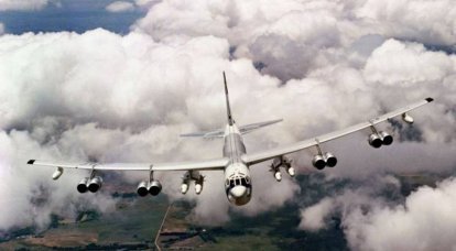 Amerikan B-52'leri Kuzey Kutbu'ndaki Rus üslerine yaklaştı