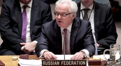 Churkin: autoridades de Kiev estão preparando uma operação militar no Donbass