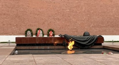 امروز در روسیه یک تاریخ عزادار و بزرگ است: روز سرباز گمنام