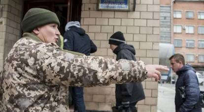 «Превращают Украину в большой концлагерь»: Украинский аналитик раскритиковал власти за принимаемые законы