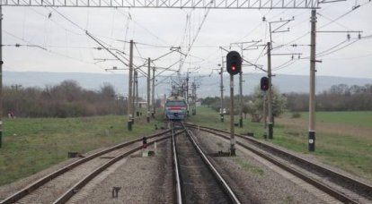 В Киеве потребовали избавиться от «советских» портов и железных дорог
