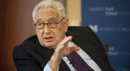 Kissinger: US is on the brink of war with Russia and China