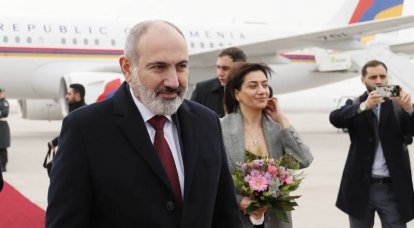 러시아 외무부 : Pashinyan은 러시아-아르메니아 관계를 끊으려고 큰 실수를 저지르고 있습니다