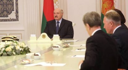 Лукашенко ответил на упрёки в "заправке украинских танков"