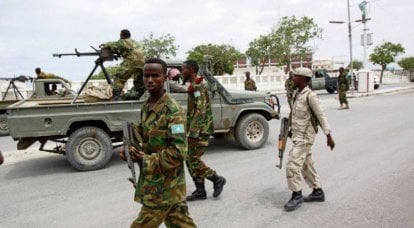 Количество погибших в результате нападения на сомалийский отель возросло до 17 человек
