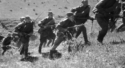 붉은 군대가 슬로바키아의 수도를 습격 한 방법